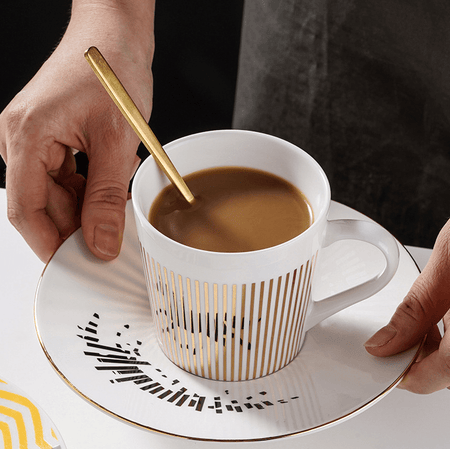 GleamMug™ | Creative Coffee Mirror with Moving Reflections